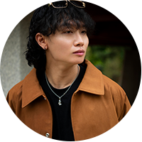 Khách hàng Đặng Thành Công vệ sinh giày Gucci trắng tại Scott