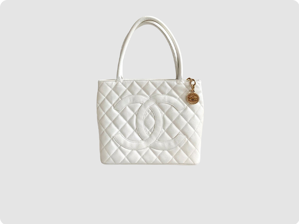 Sau khi phục hồi túi Chanel