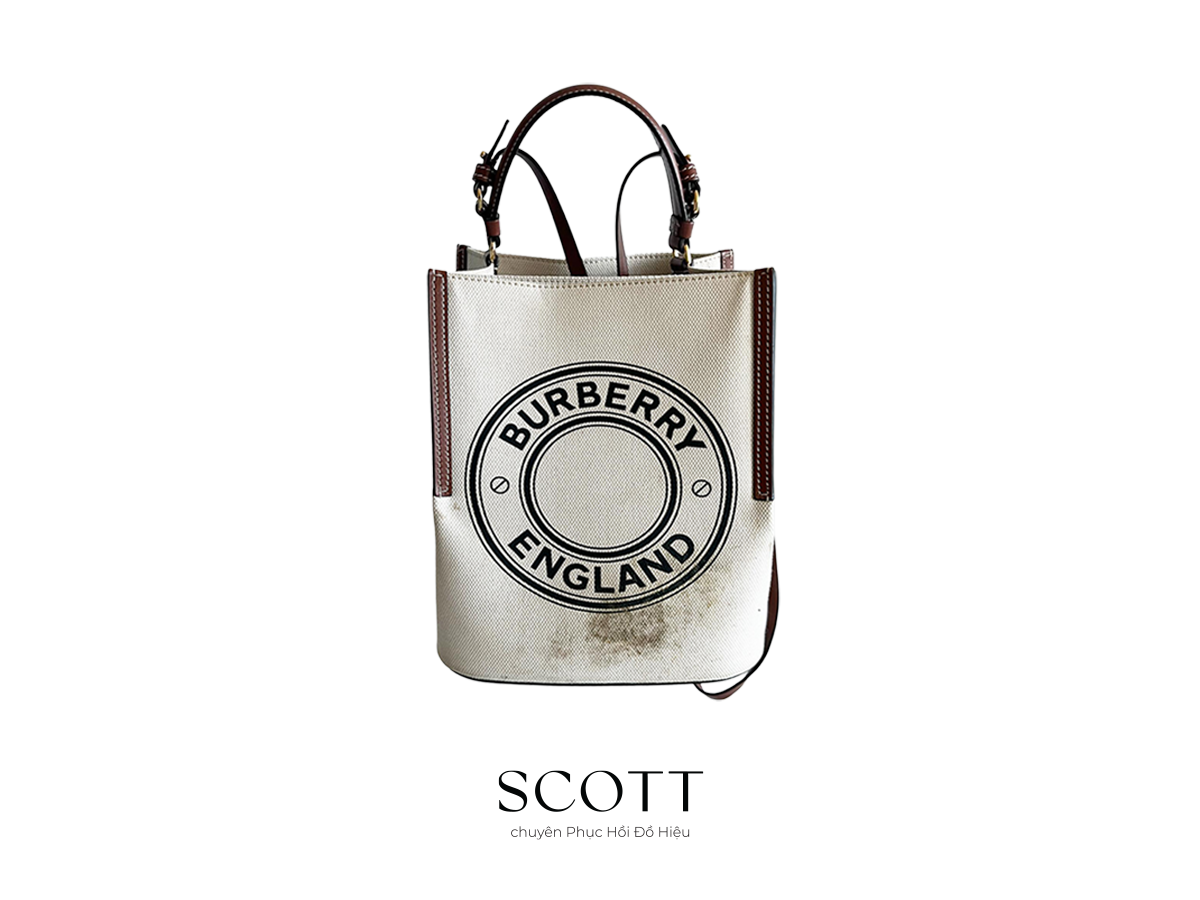 Túi Burberry trước khi vệ sinh – SCOTT vệ sinh túi, vệ sinh đồ hiệu