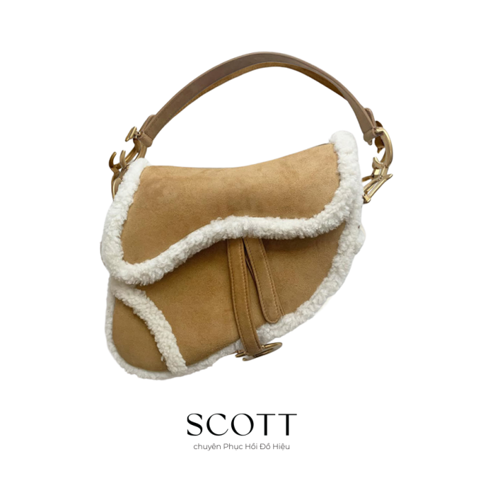 Túi Dior da lộn mặt trước khi phục hồi sáng màu, mềm mịn – SCOTT phục hồi đồ hiệu