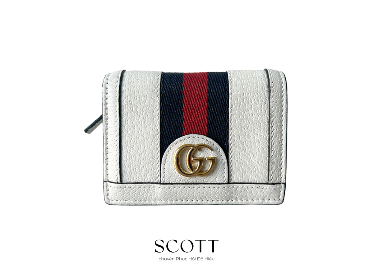 Ví Gucci da thật mặt trước - SCOTT phục hồi đồ hiệu Ví Gucci da thật mặt trước sau khi phục hồi màu – SCOTT phục hồi đồ hiệu cao cấp.